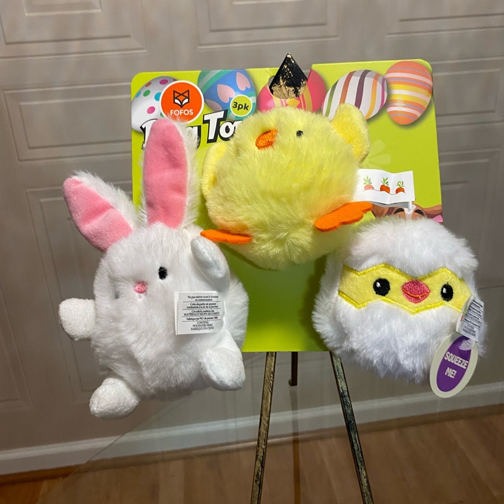 Fofos  Set Of 3 Little Squeaker dog toy.